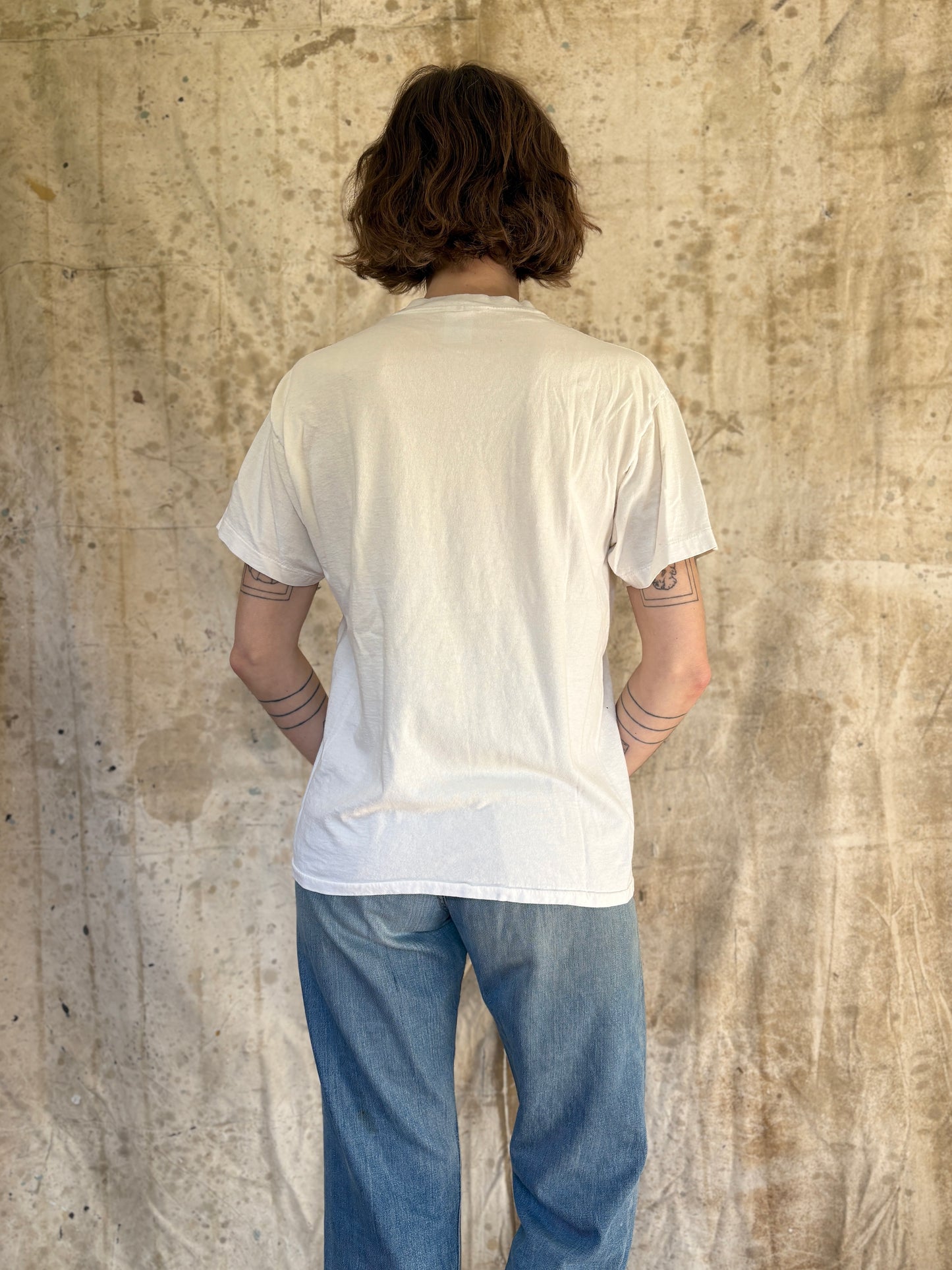 Vintage 90s Hanes Blank White V-neck Tee
