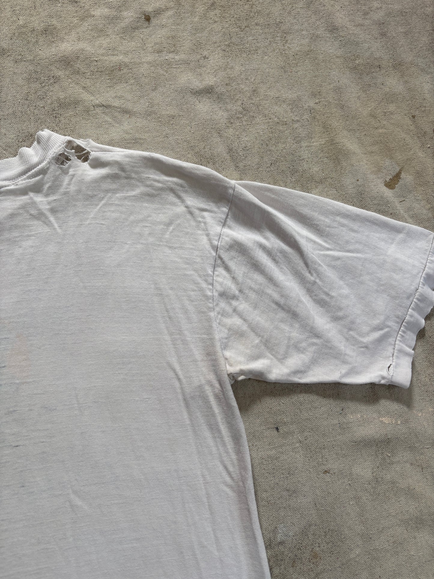 Vintage 80s Thrashed Paradise Club Runner Tee