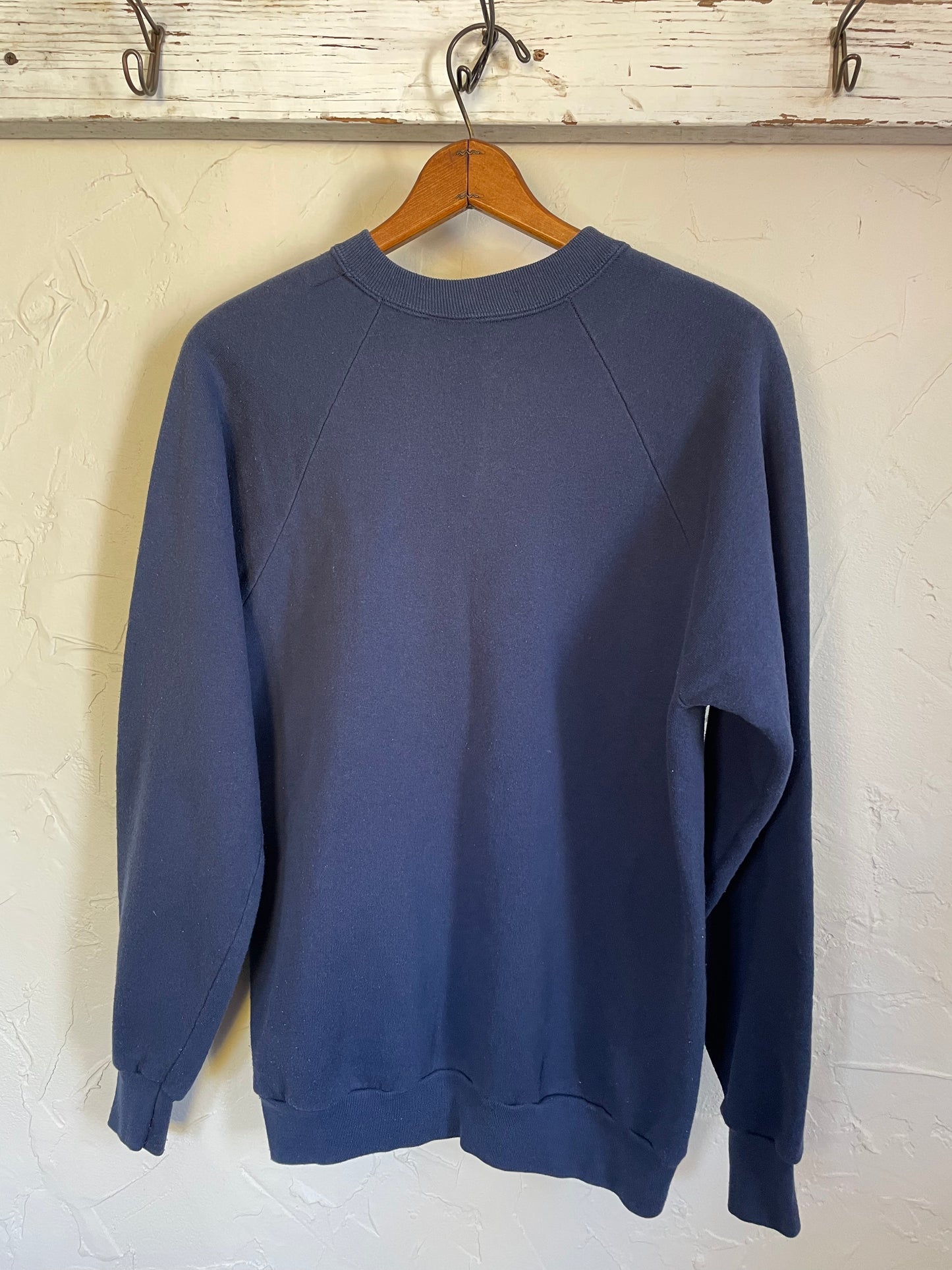 80s/90s Blank Navy Blue Sweatshirt
