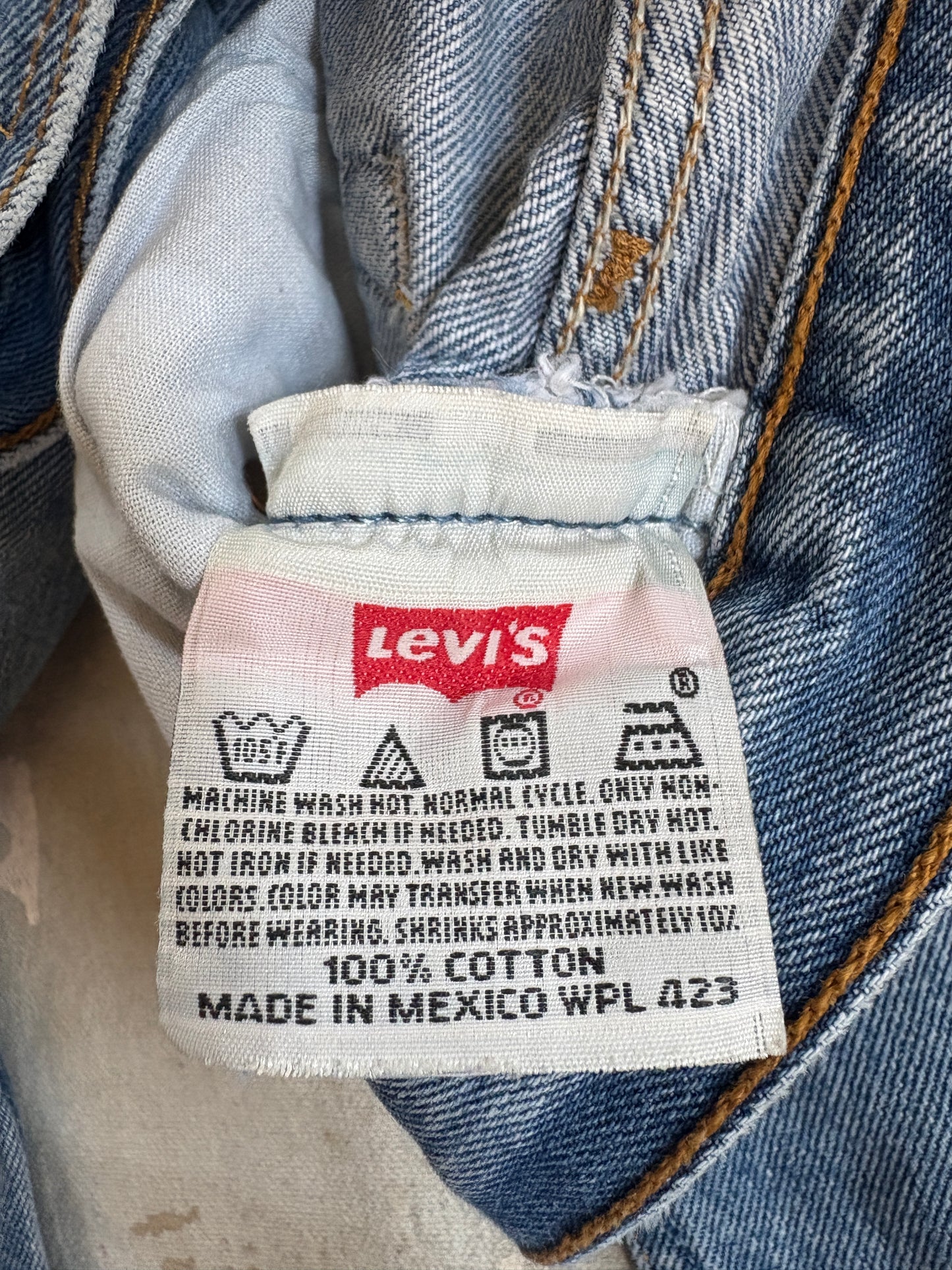 Vintage 90s Levi’s 501 Jeans