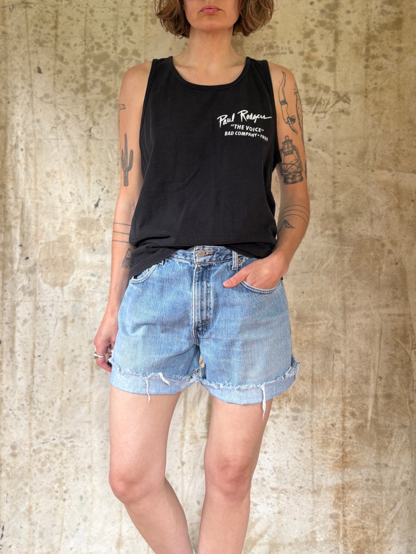 Vintage 90s Levi’s 560 Cut Off Jeans Shorts