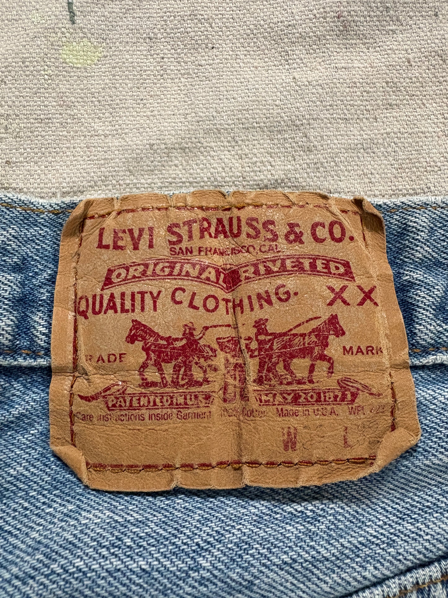 Vintage 90s Levi’s 501 Jeans