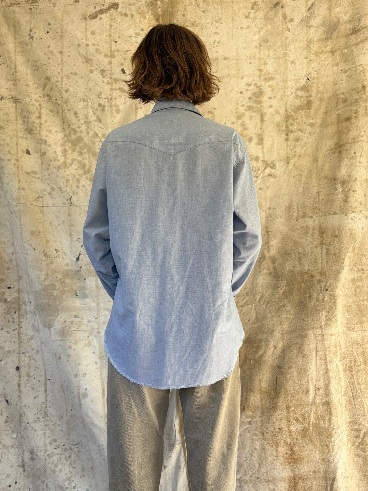Vintage 90s Wrangler Pearl Snap Chambray Shirt