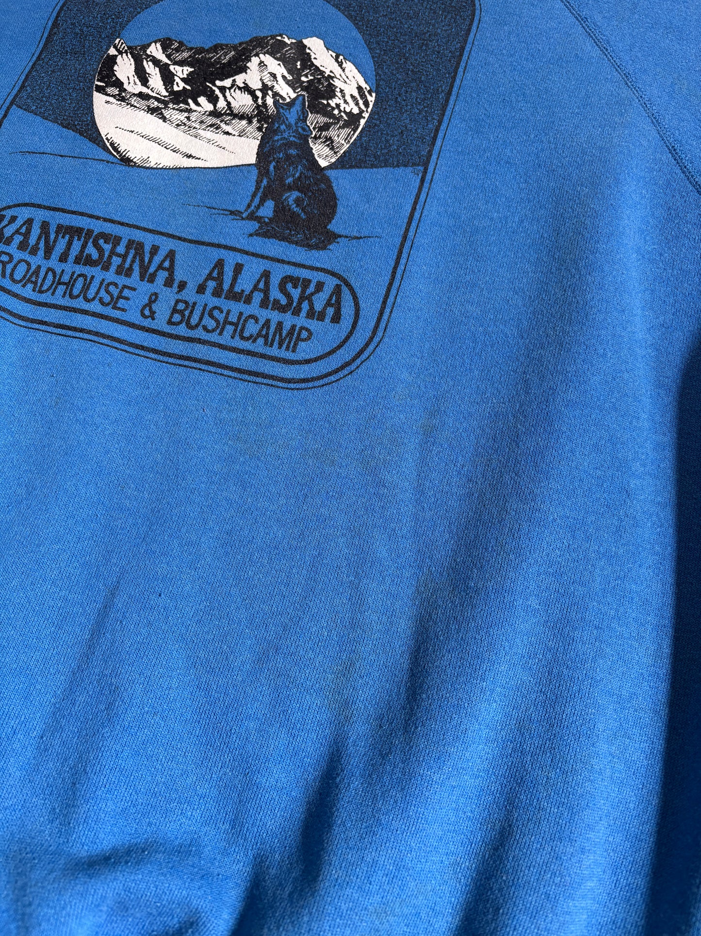 Vintage 80s Kantishna Alaska Howling Wolf Sweatshirt