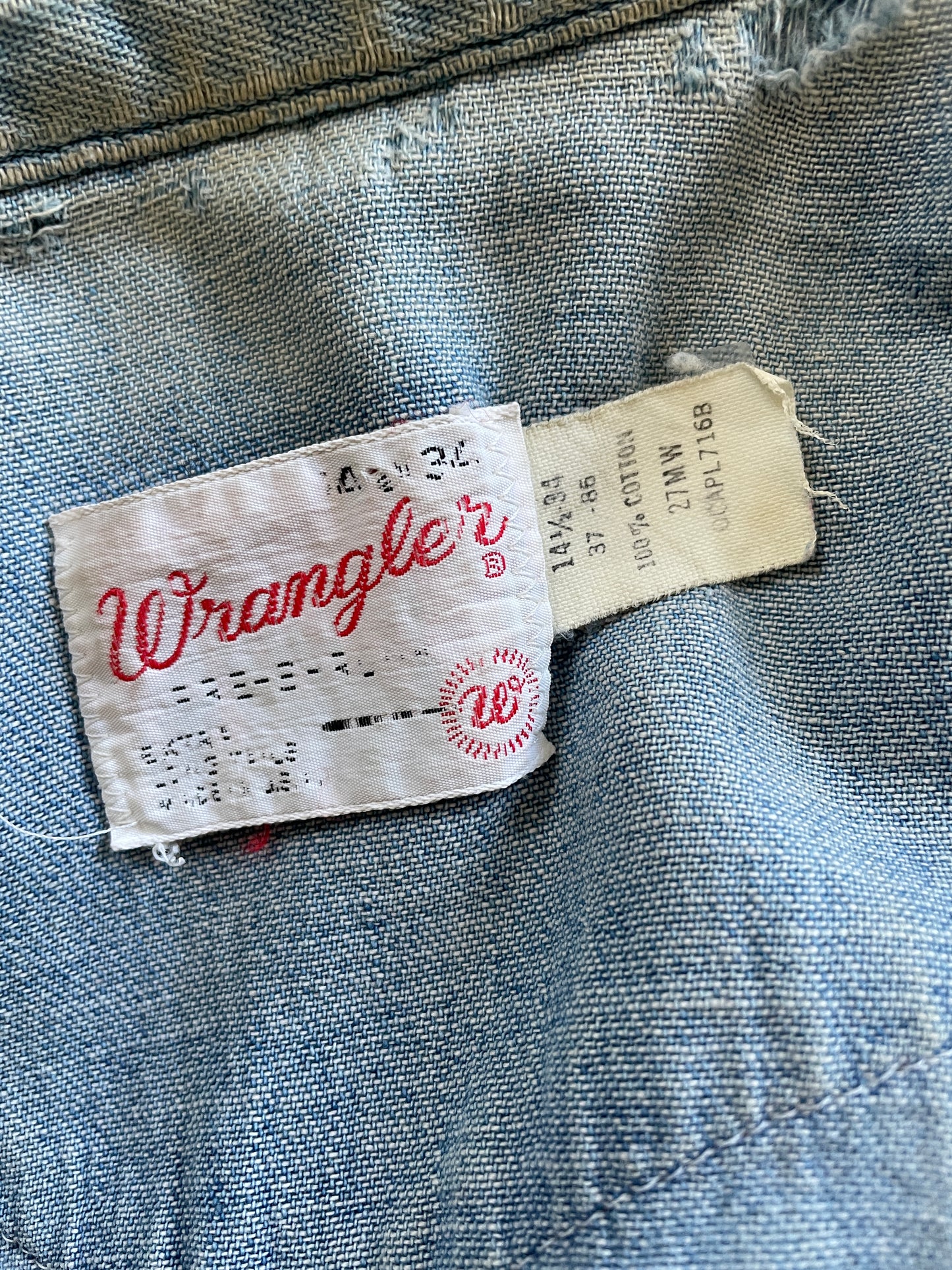 70s Wrangler Pearl Snap Chambray Shirt