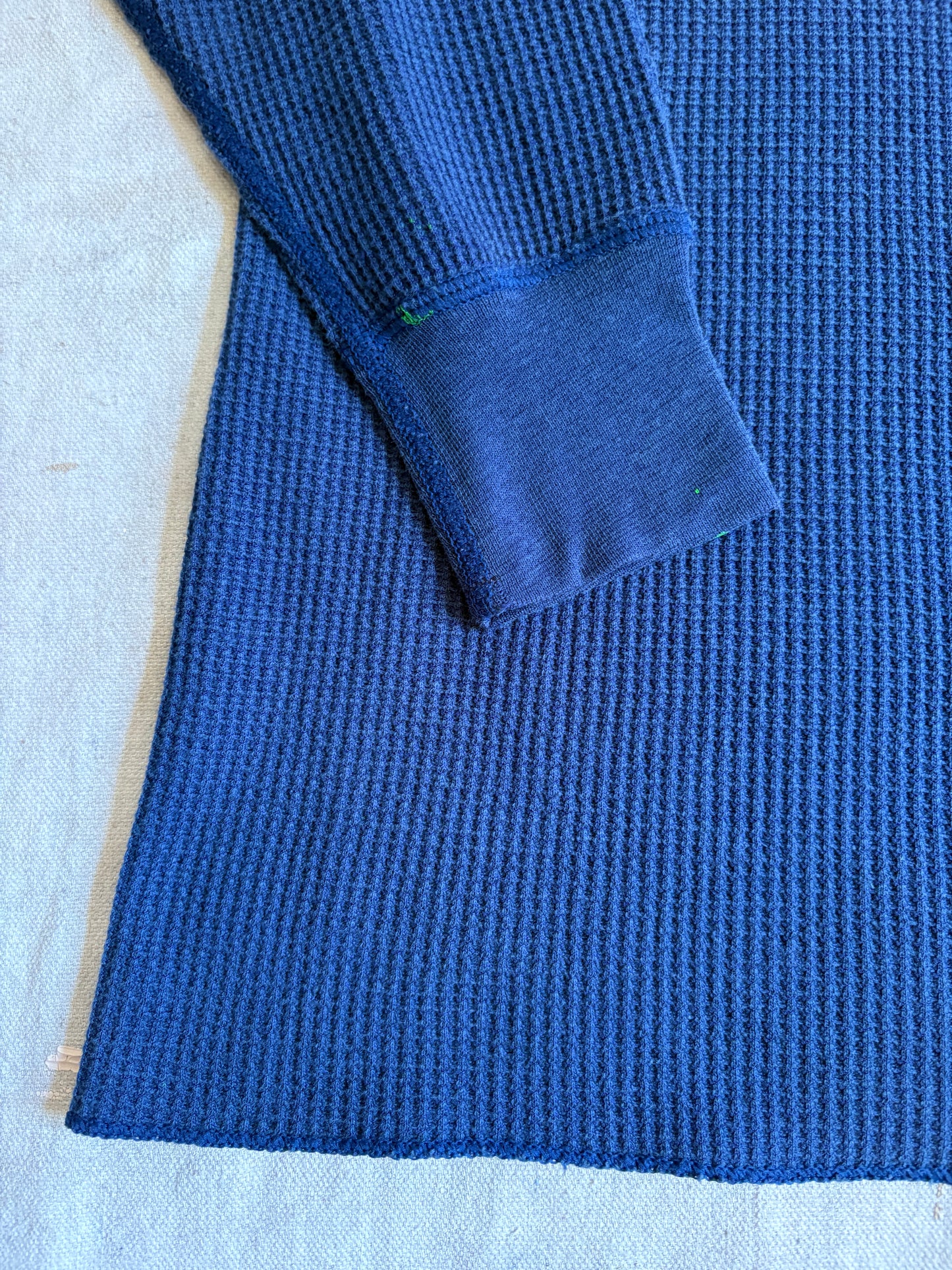 Vintage 80s/90s Blank Navy Blue Thermal Shirt
