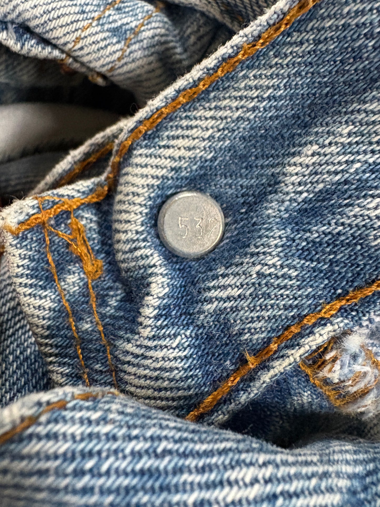 Vintage 90s Levi’s 501 Jeans