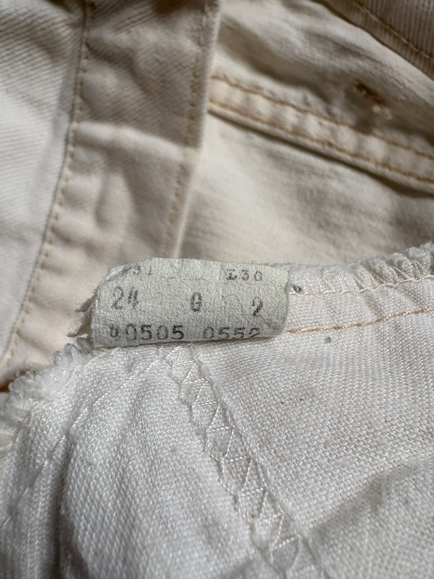 Vintage 80s Ecru Levi’s 505 Jeans