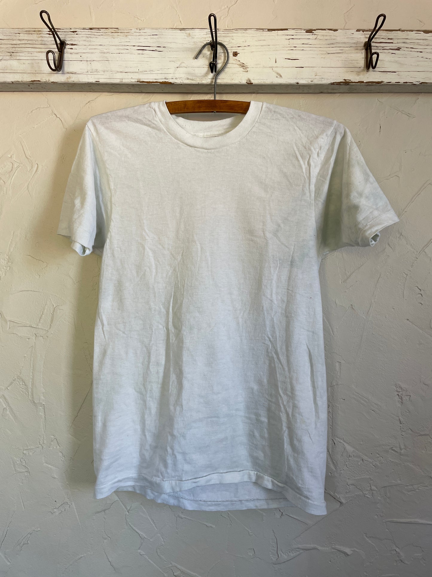 90s Blank White Tee