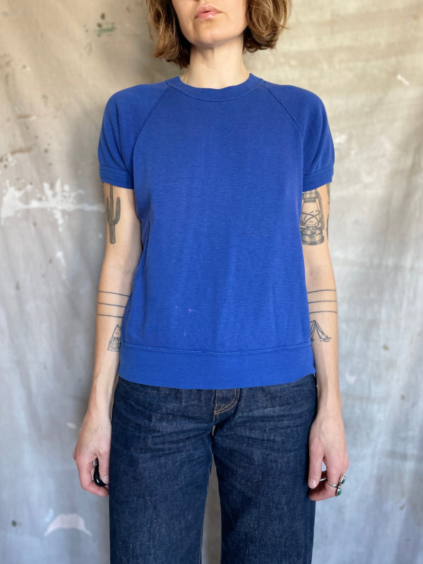 80s Blank Blue Short Sleeve Sweatshirt