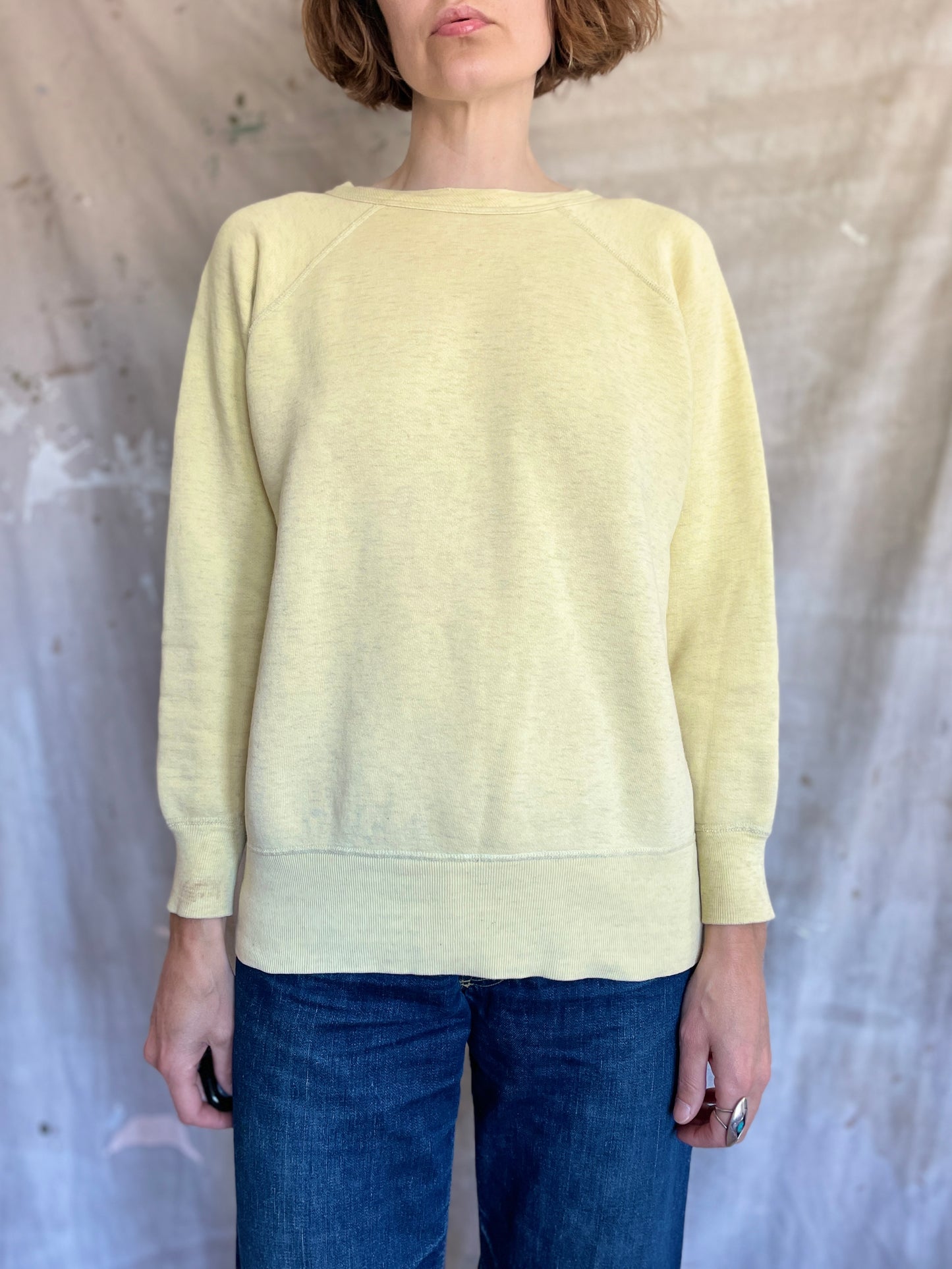 60s Pale Yellow Sweatshirt