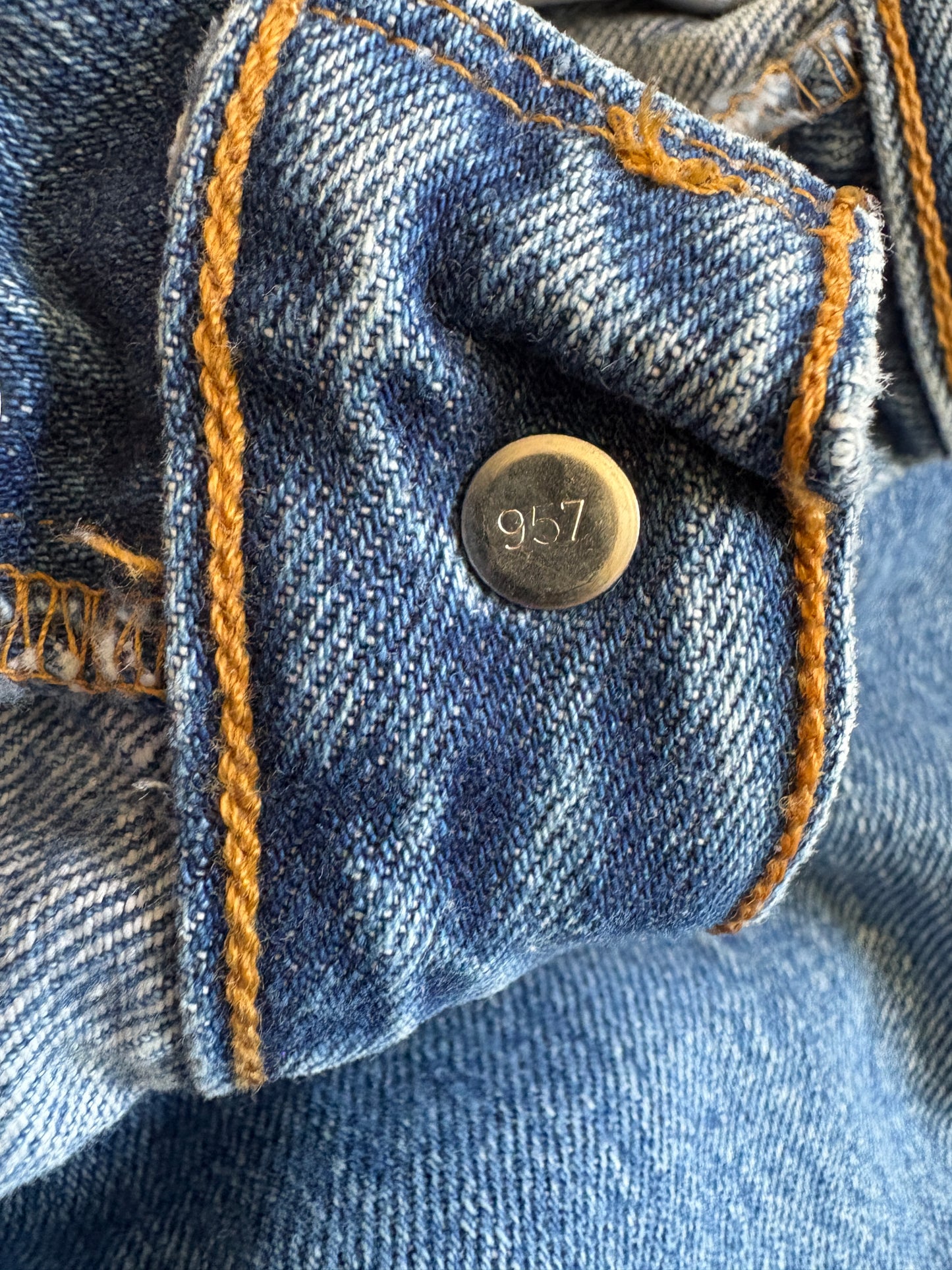 Vintage 90s Levi’s 501 Jeans