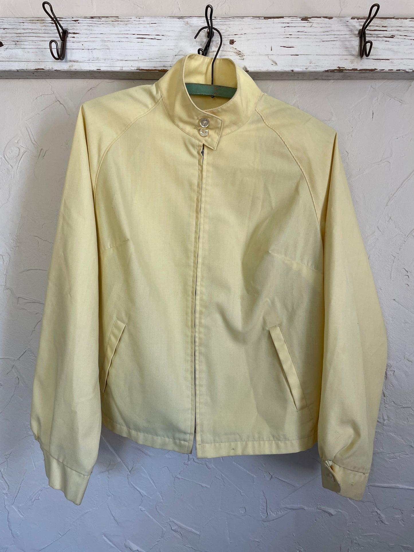 70s Pale Yellow Jacket