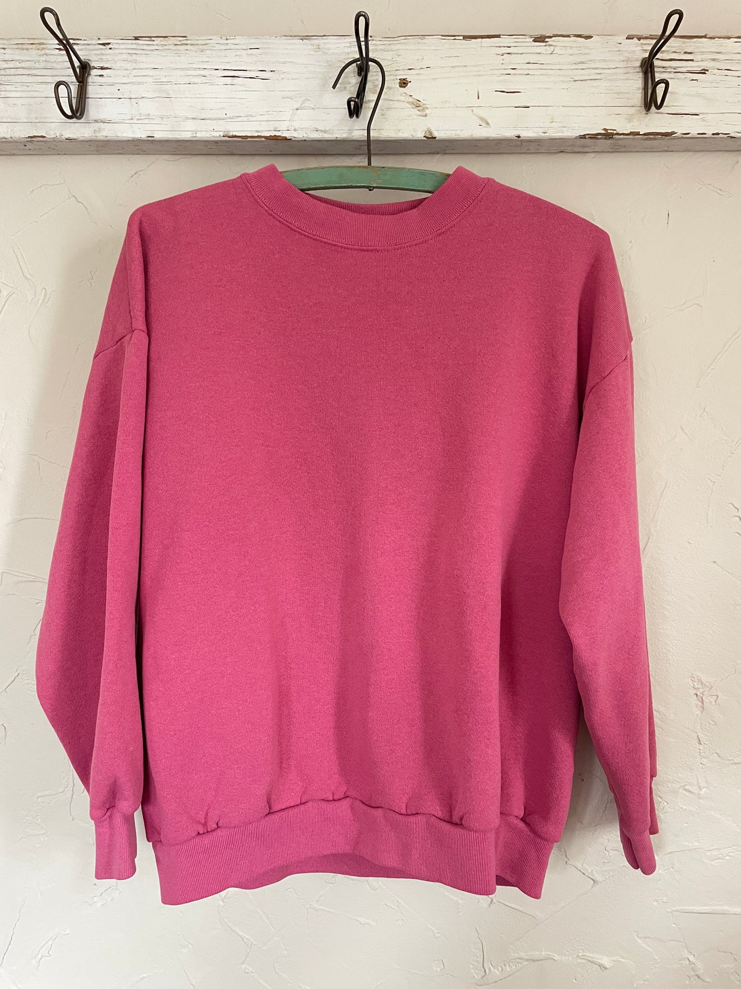 90s Blank Pink Sweatshirt