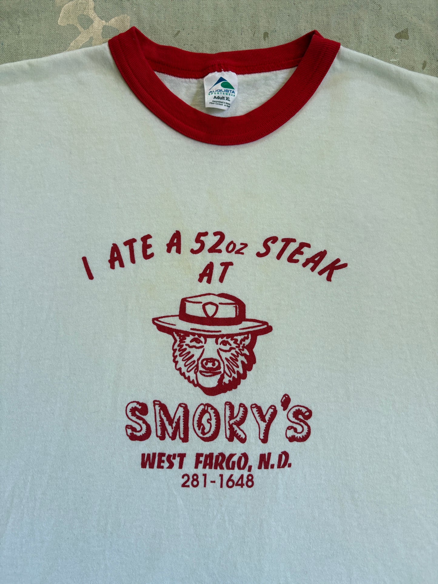 Vintage 90s Smoky’s Steak Diner Fargo ND Tee