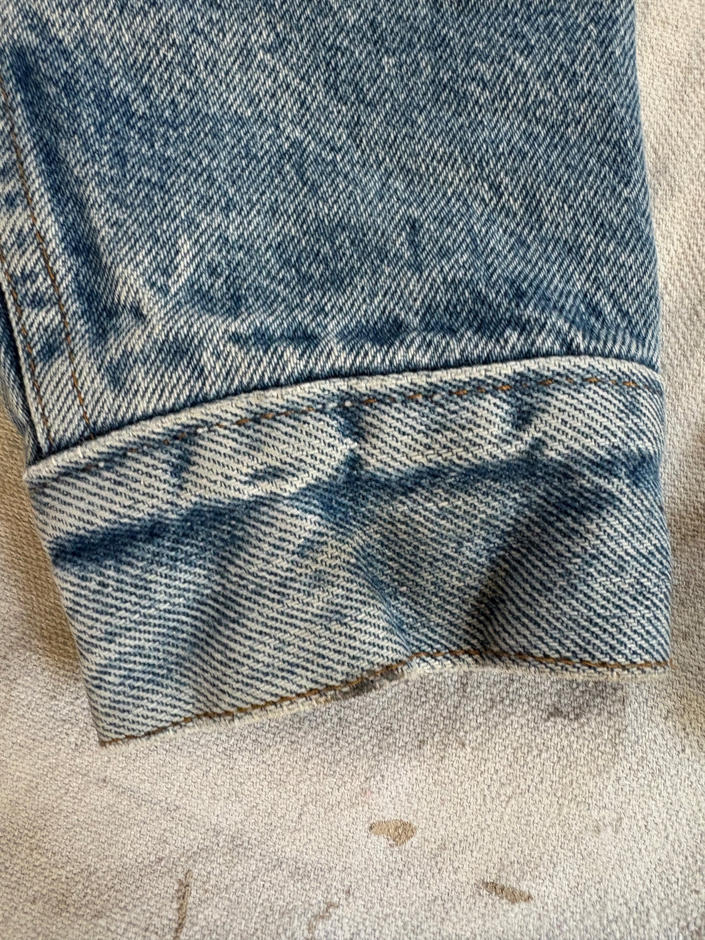 80s Buffalo Plaid Flannel Lined Levi’s Trucker Jean Jacket