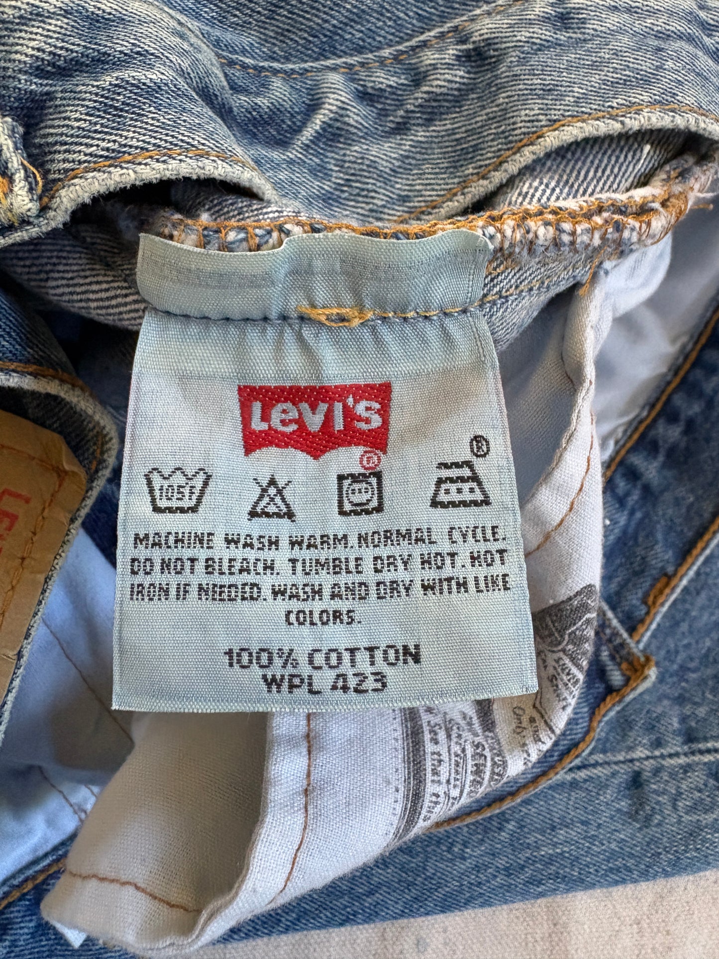Vintage 90s Levi’s 501 Jeans