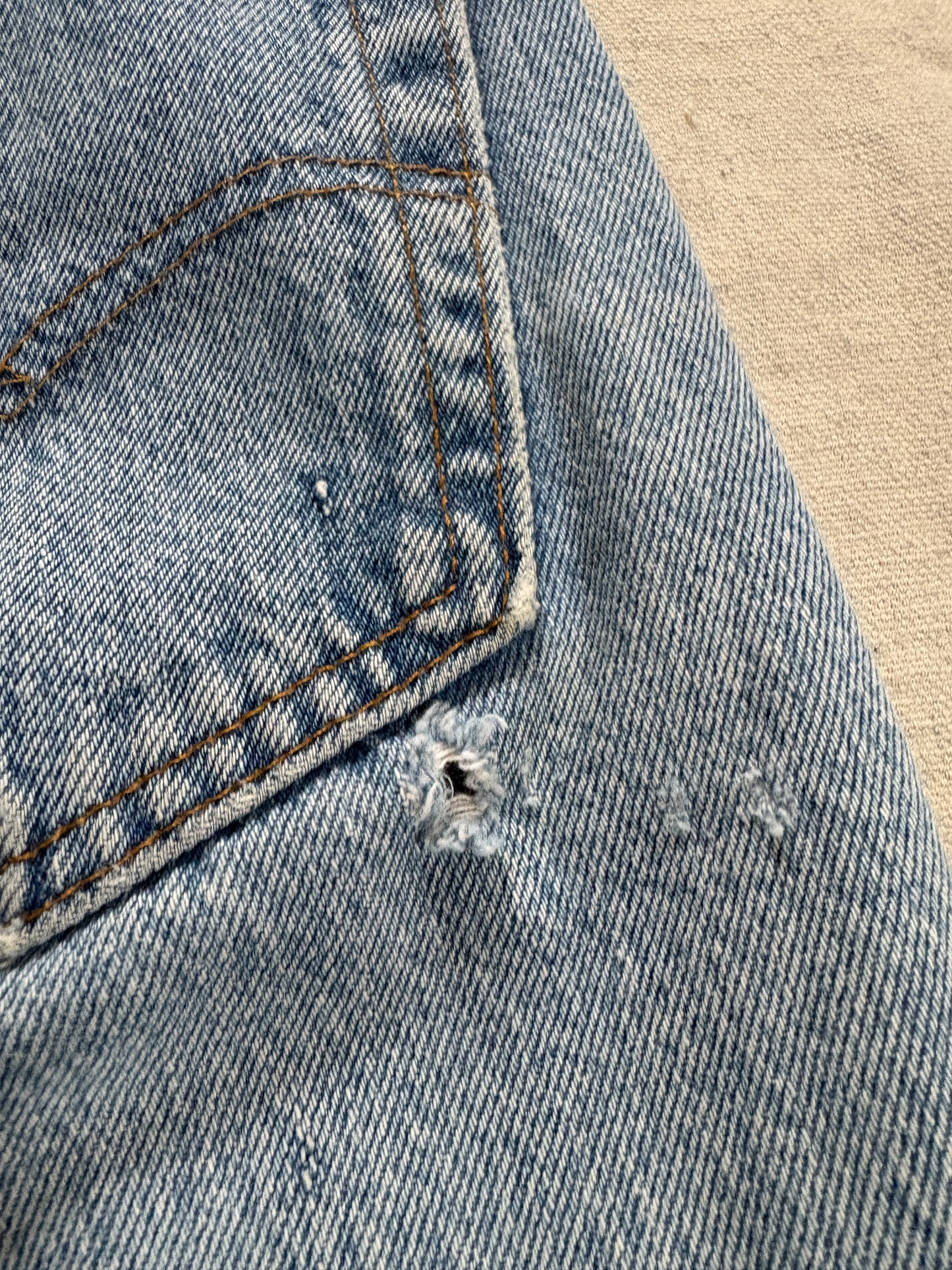 Vintage 90s Levi’s 501 Jeans