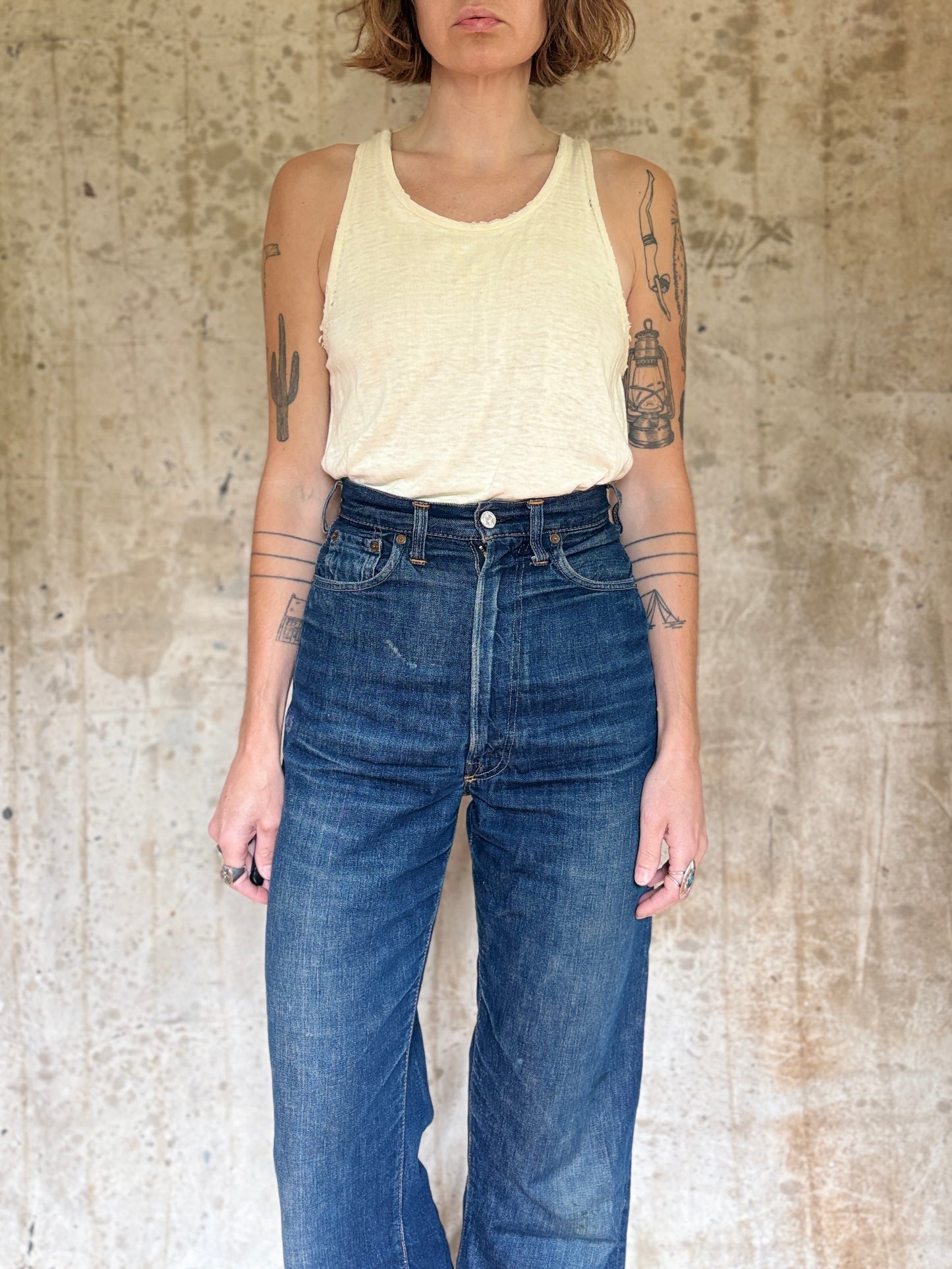 40s Bodyguard Ecru Tank Top