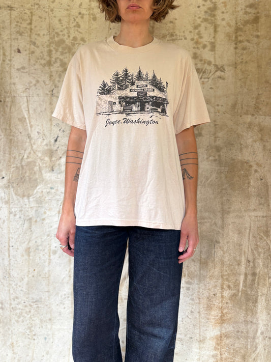 Vintage 90s Joyce Washington General Store Tee