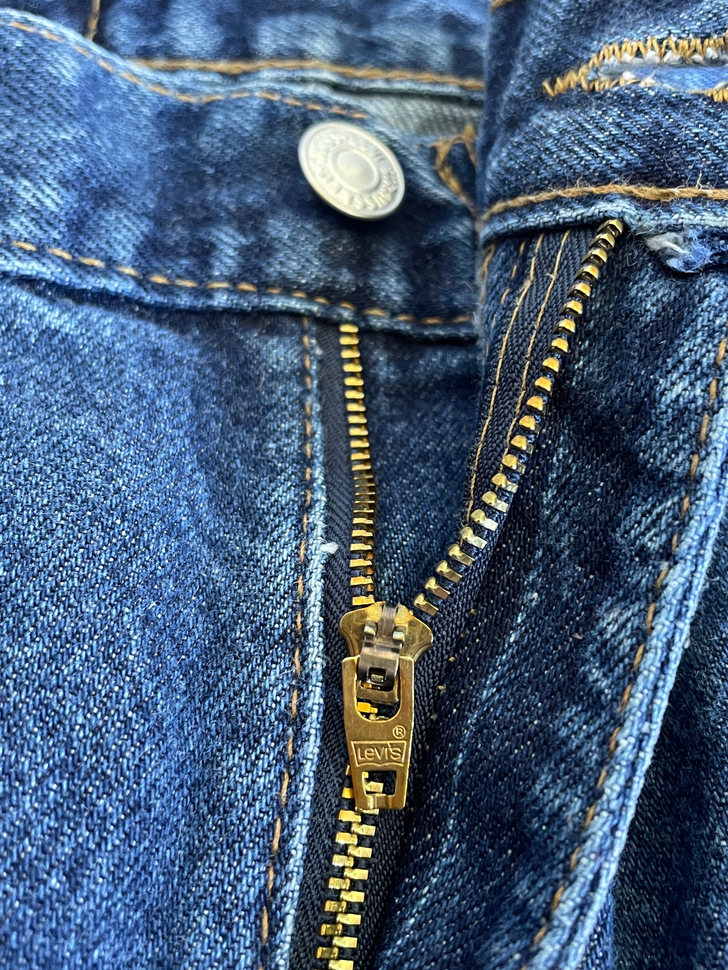 80s Levi’s 505 Jeans