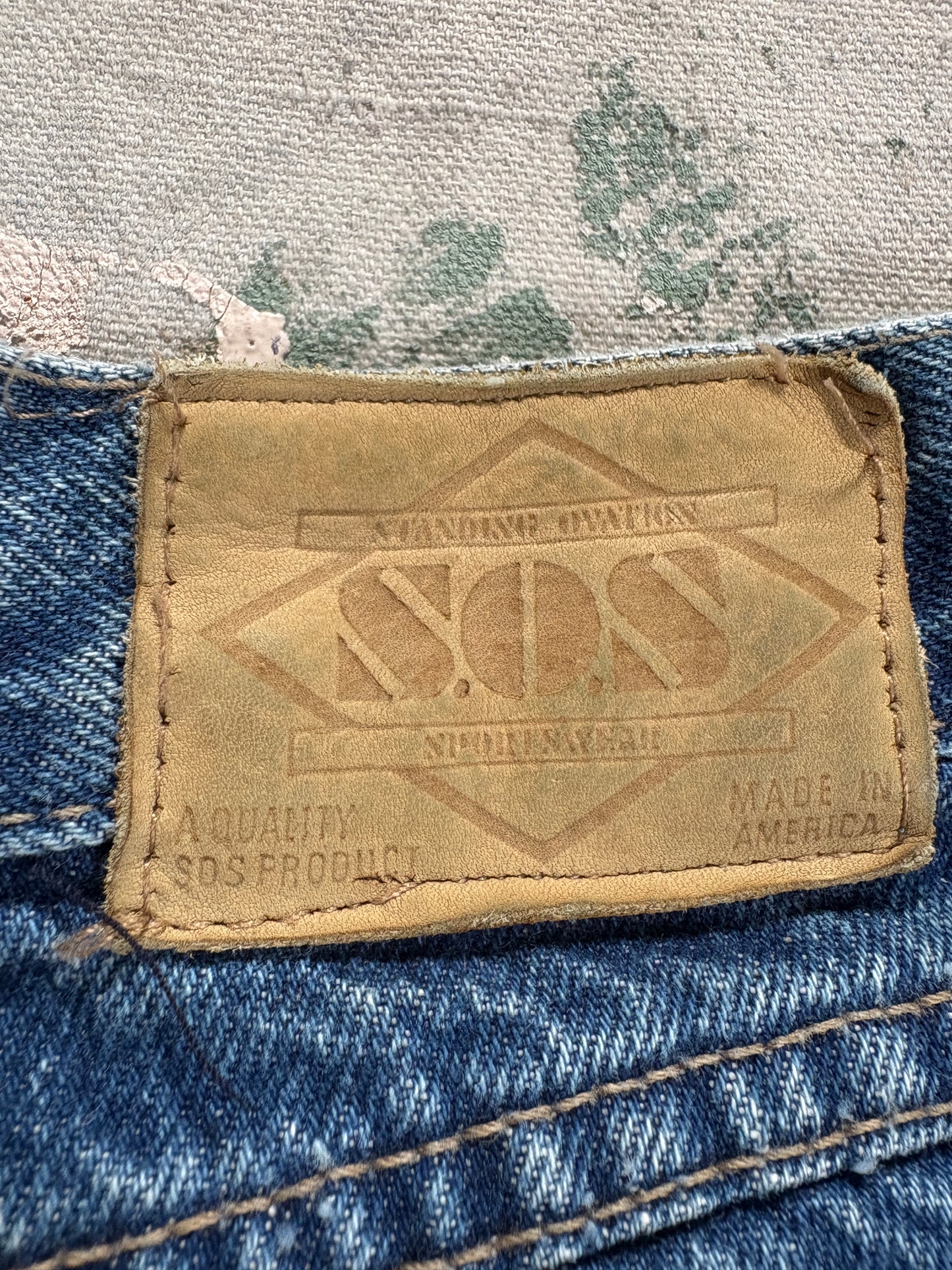 Vintage 90s SOS Standing Ovation Streetwear Tapered Jeans
