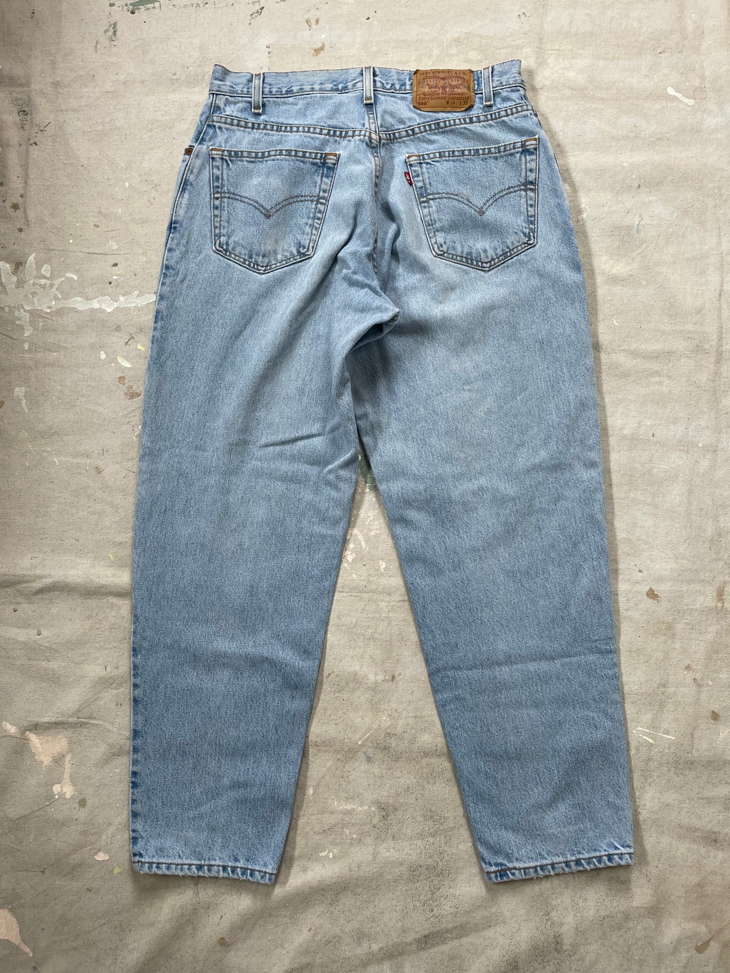 90s Levi’s 560 Tapered Jeans