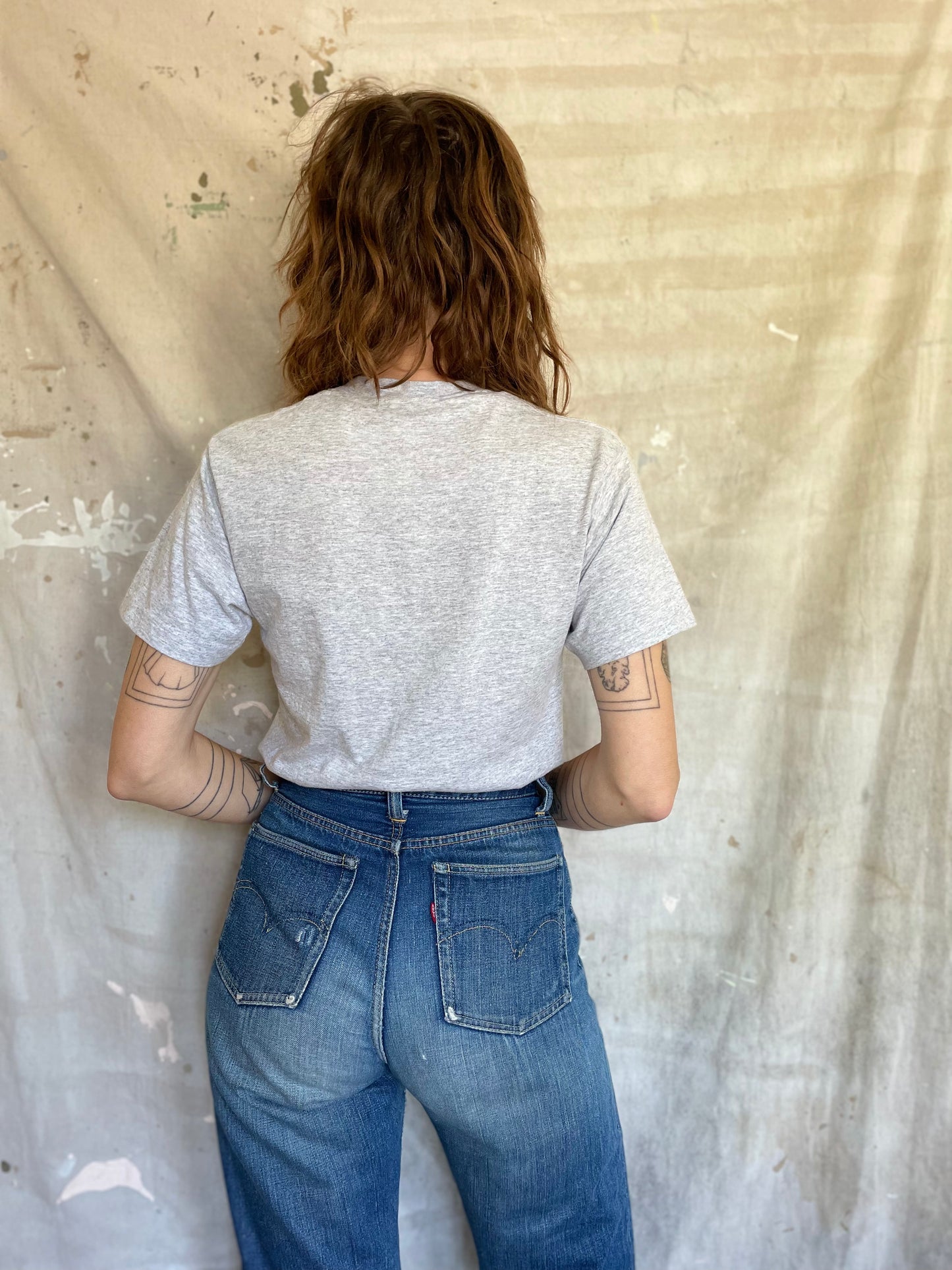 80s Heather Grey Pocket Tee