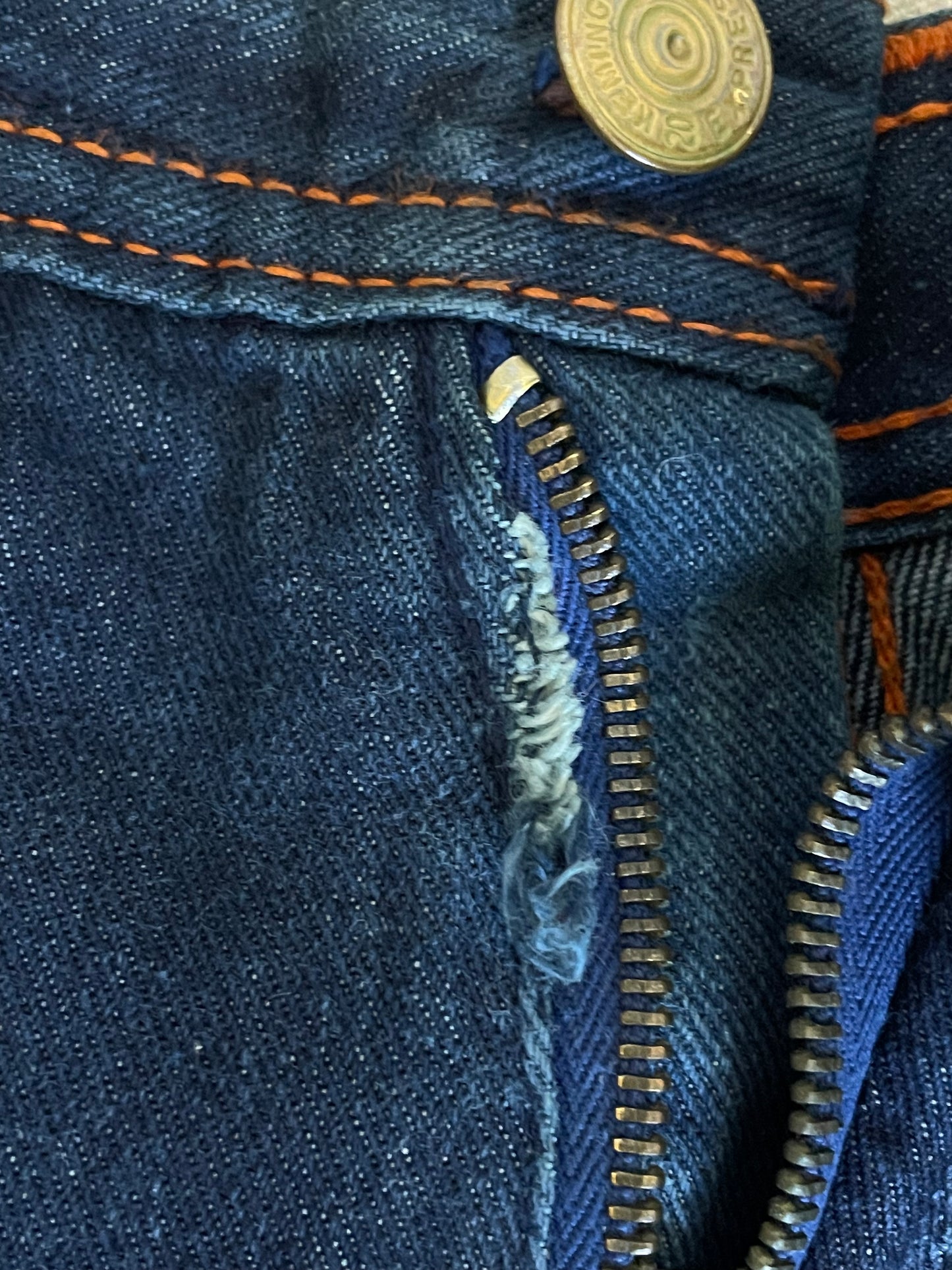 70 Braxton Dark Wash Jeans