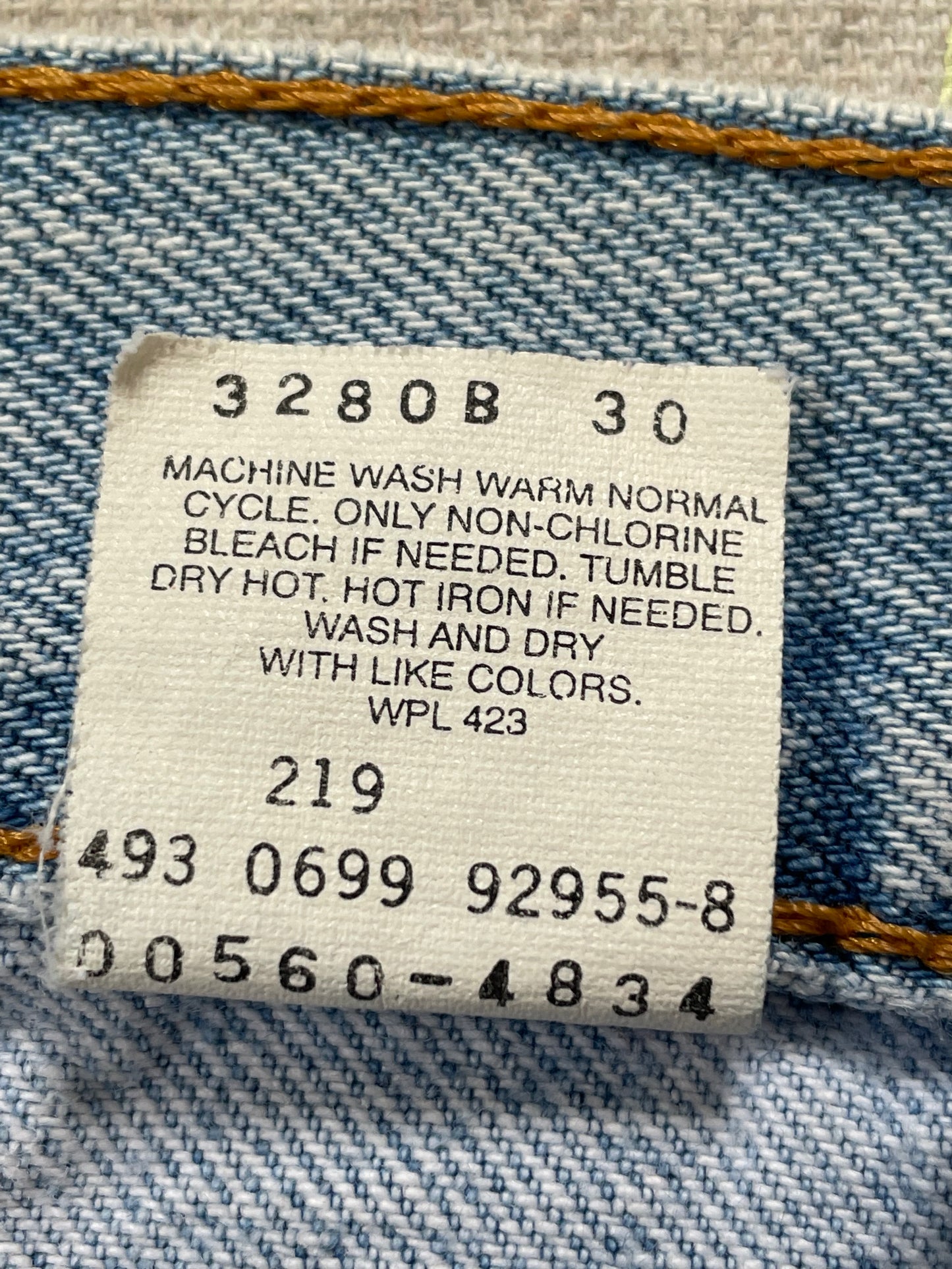 90s Levi’s 560 Tapered Jeans
