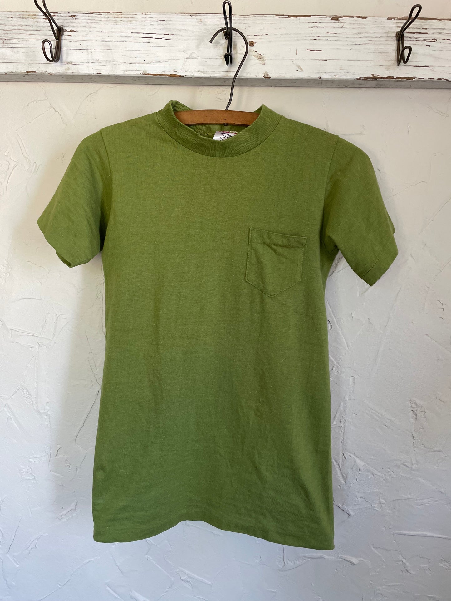 80s Blank Avocado Green Pocket Tee