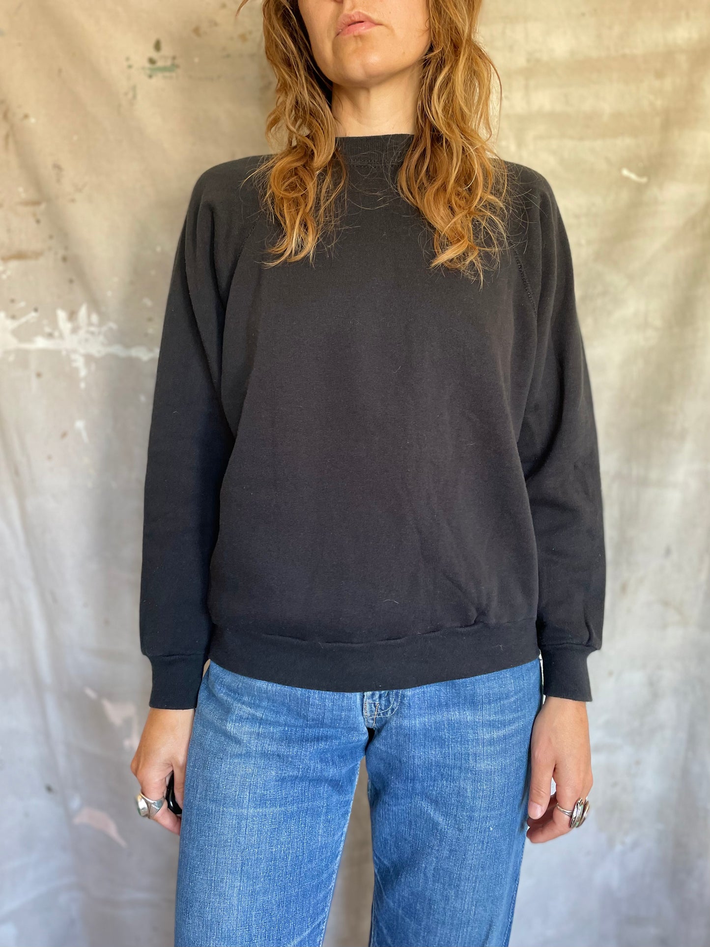 80s Blank Black Sweatshirt