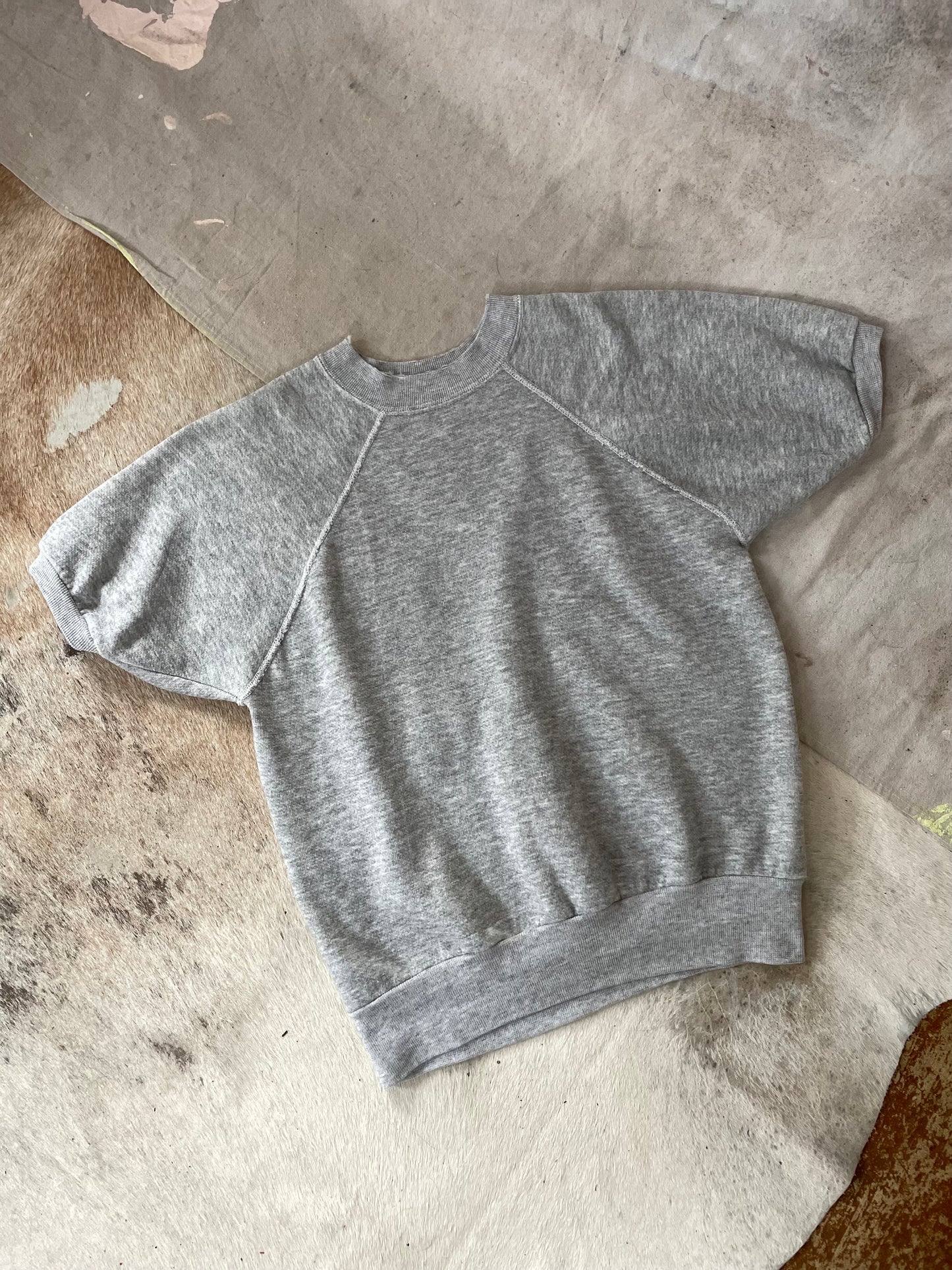 80s Heather Grey Short Sleeve Sweatshirt