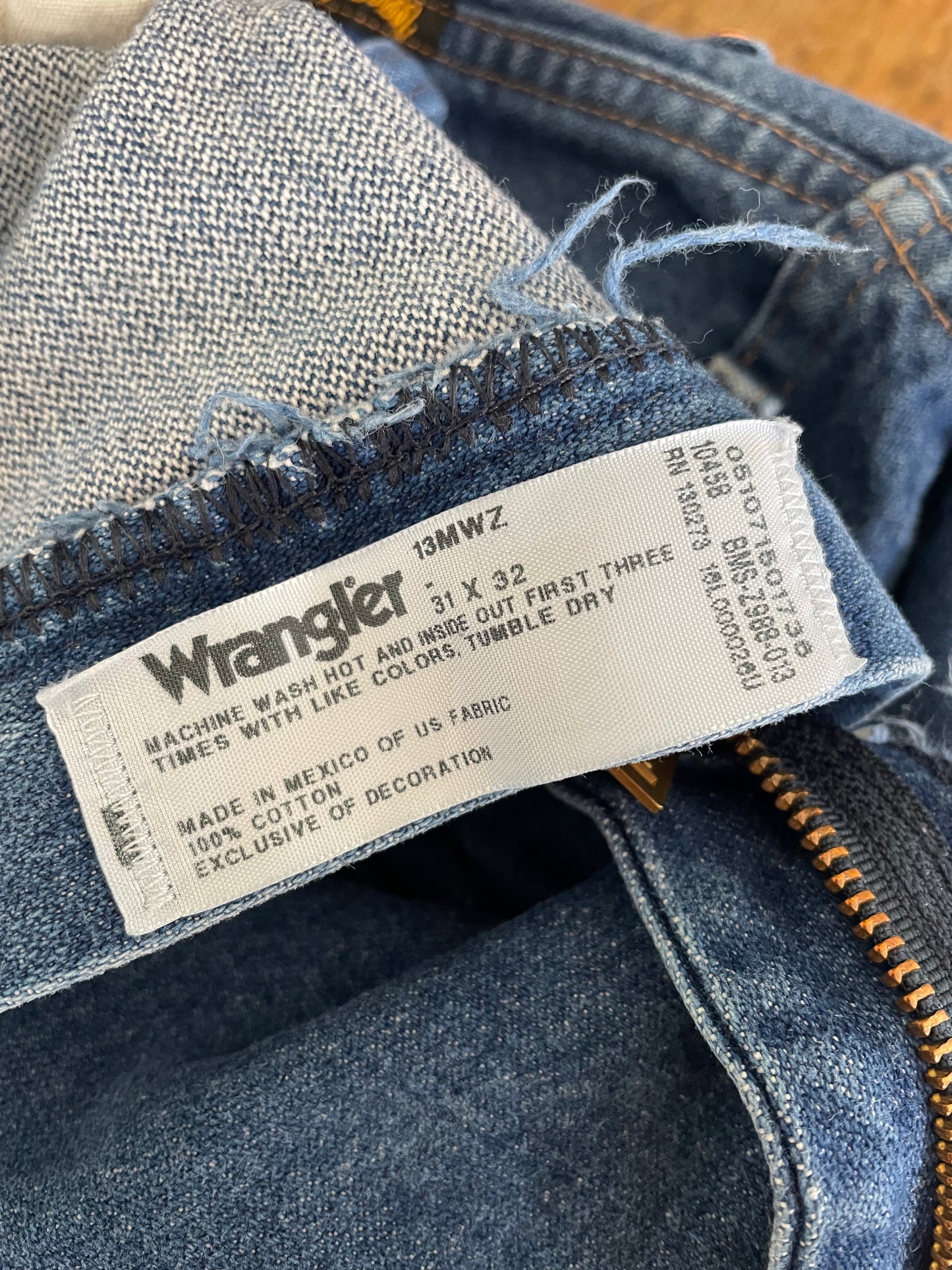 90s Wrangler 13MWZ Jeans