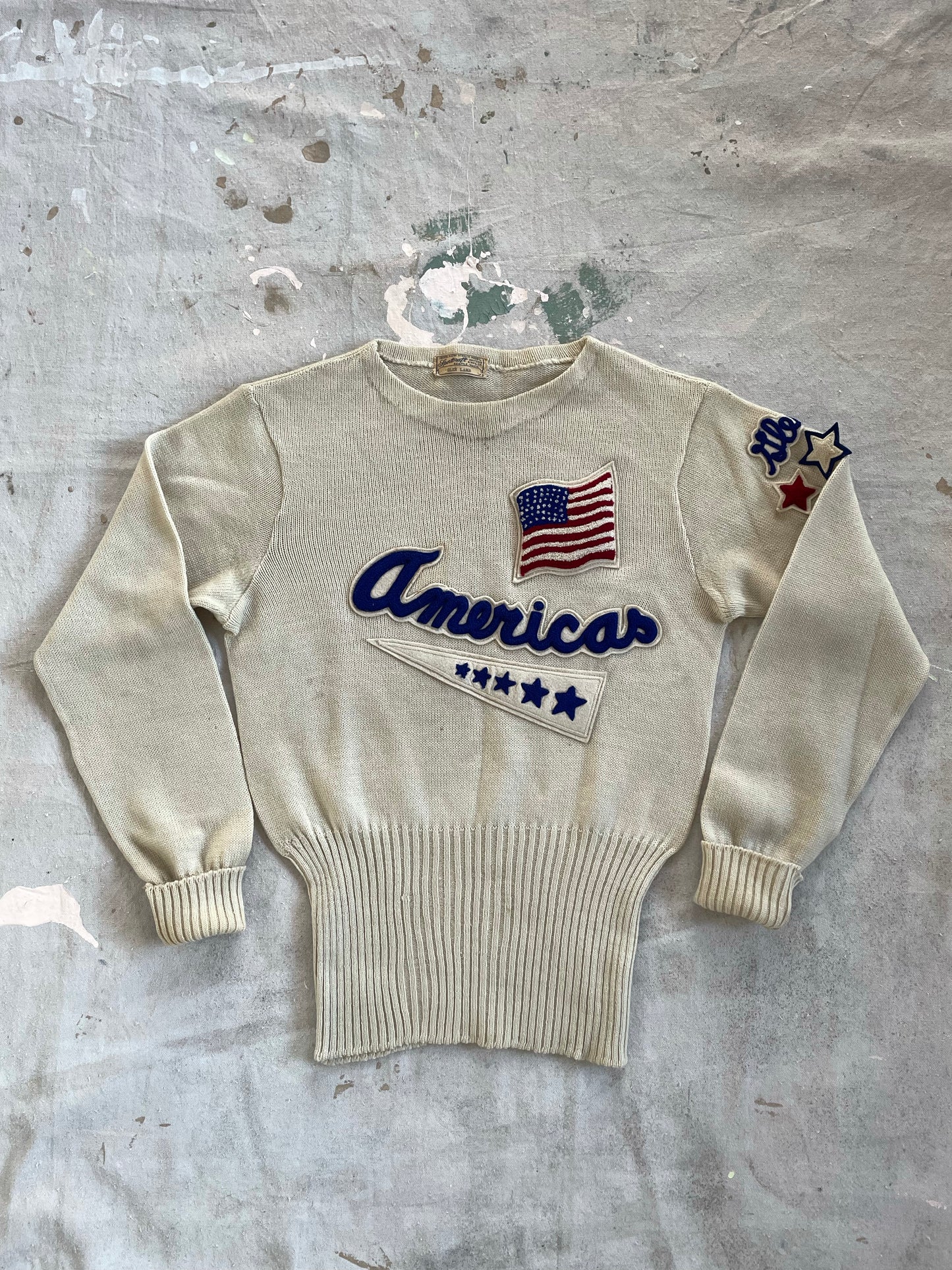 30s/40s “America’s” Sportcraft sweater ⁣