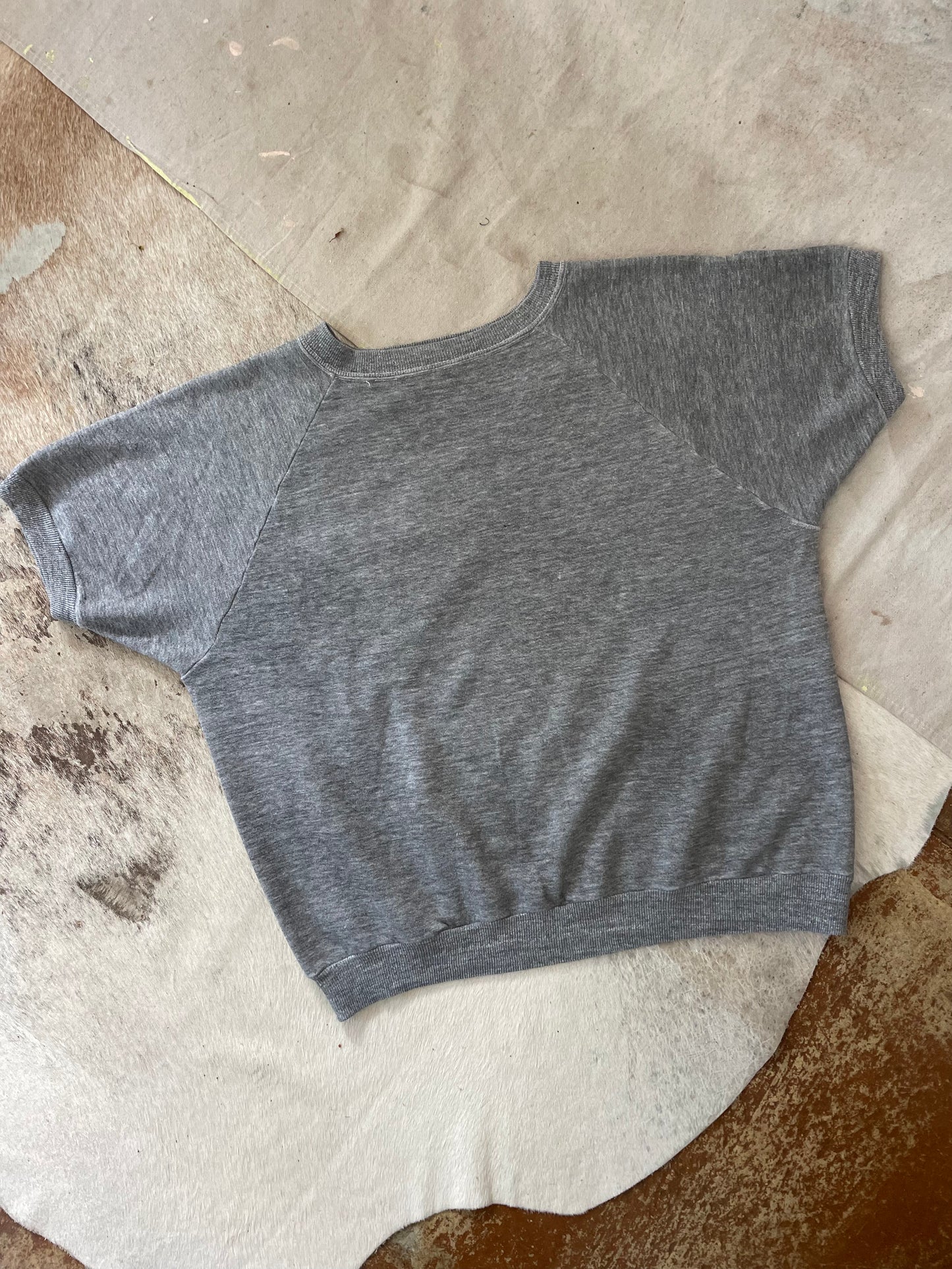 80s Blank Heather Gray Short Sleeve Sweatshirt
