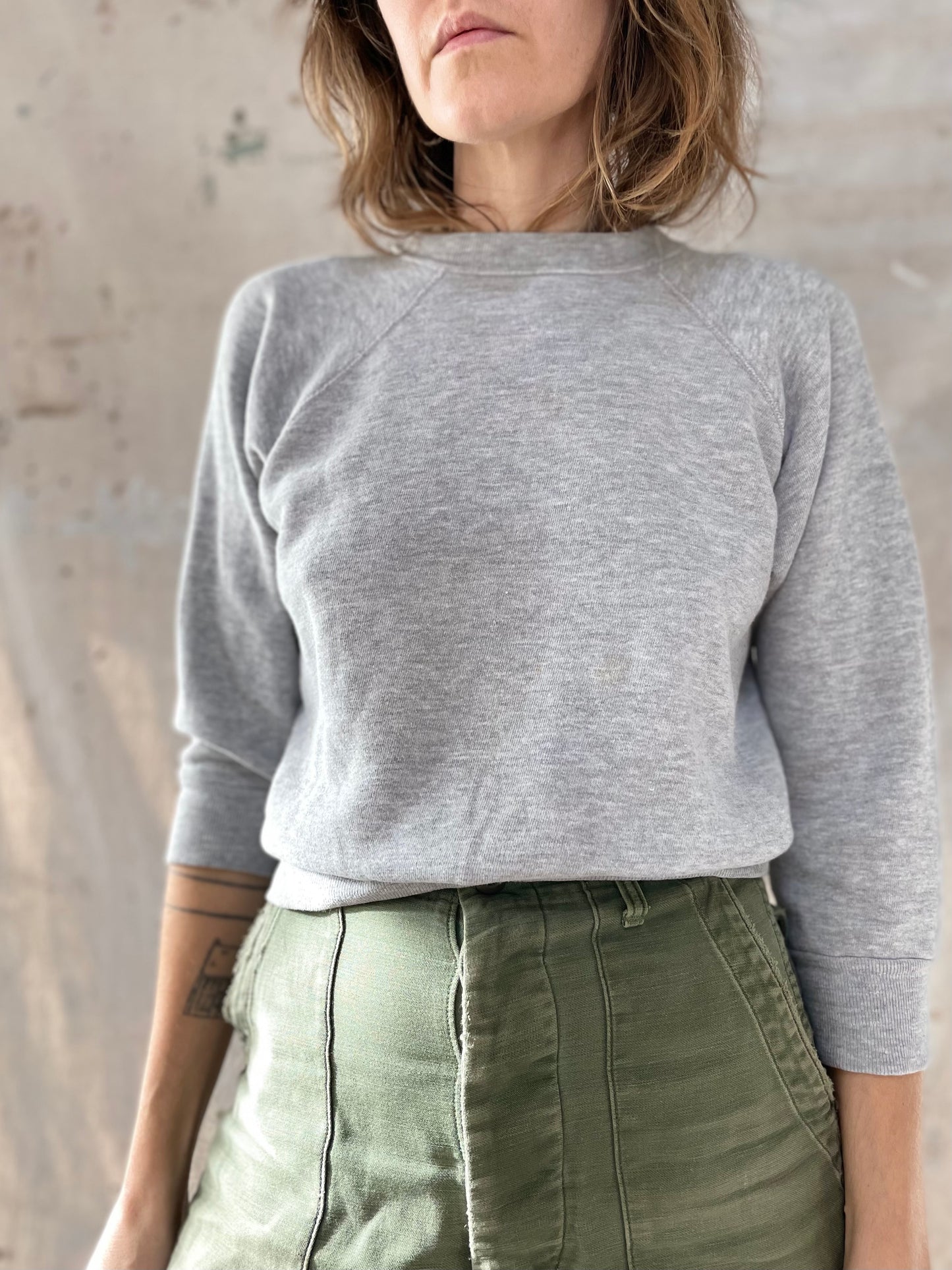 Champion Heather Grey Pullover Sweatshirt