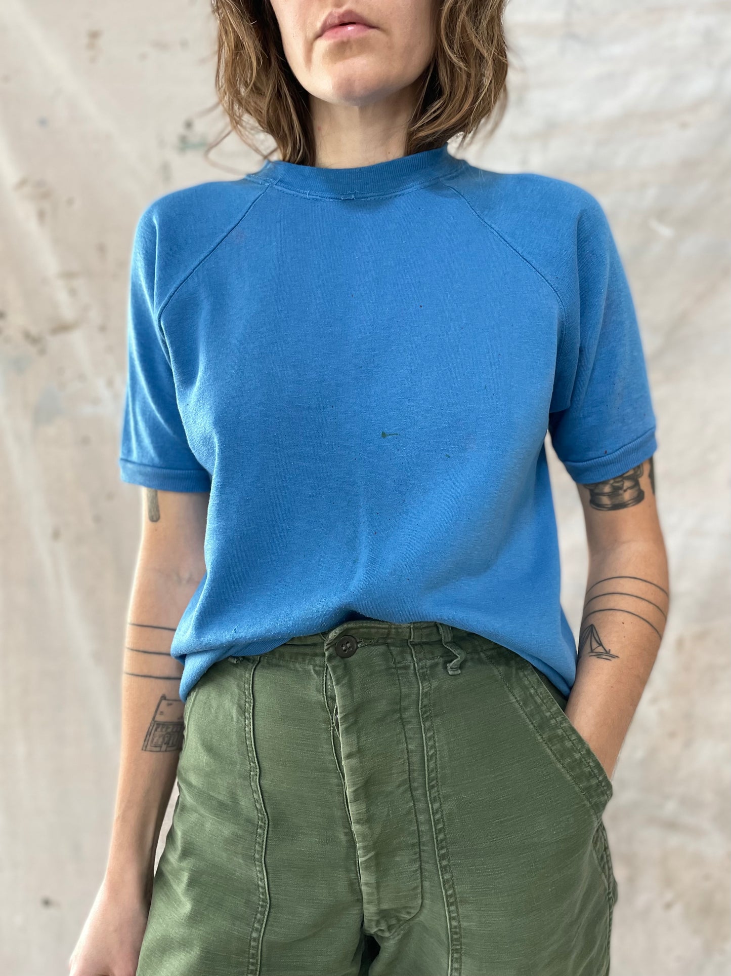 80s Blank Azure Blue Short Sleeve Sweatshirt