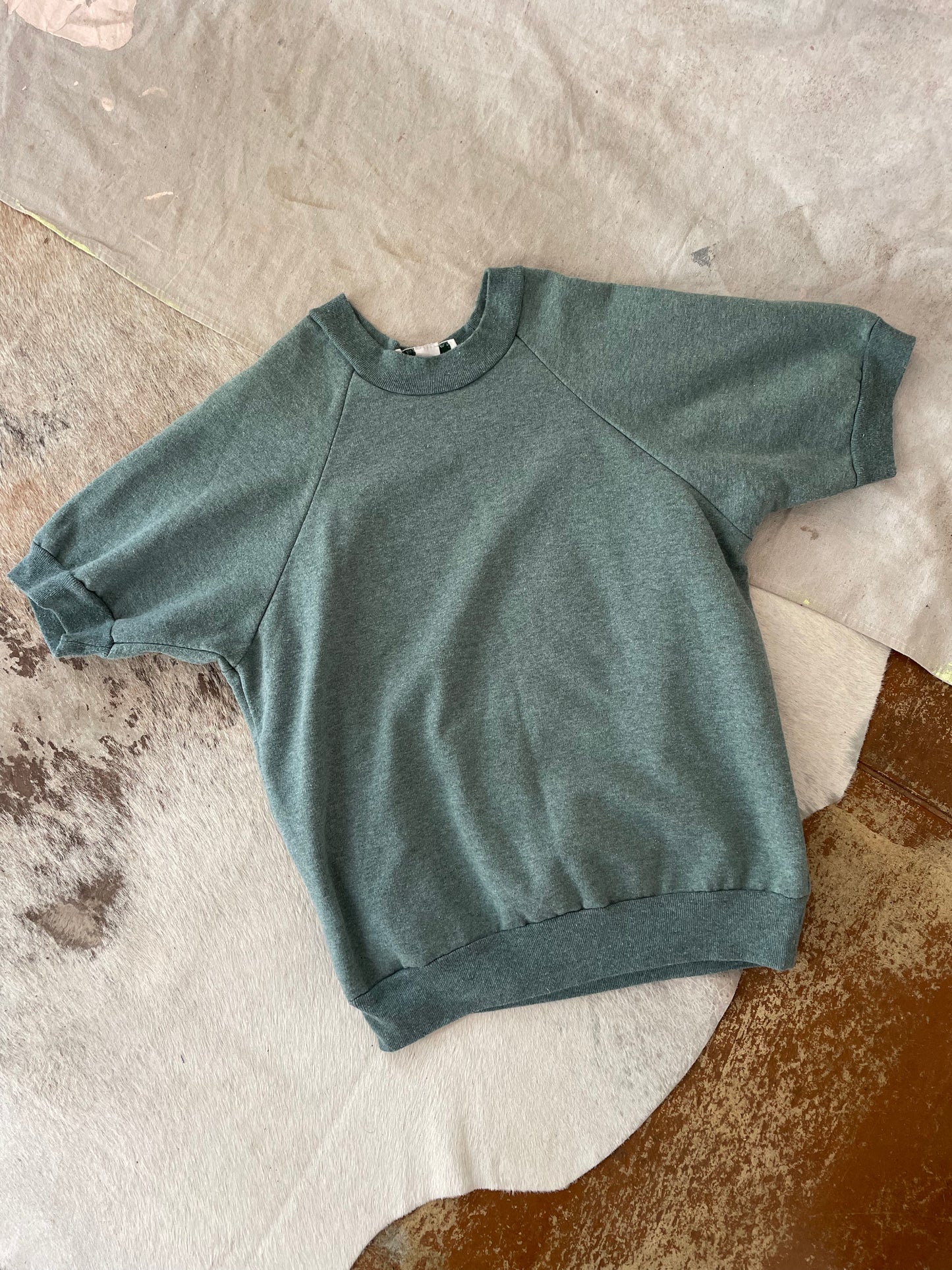 80s Blank Sage Green Short Sleeve Sweatshirt