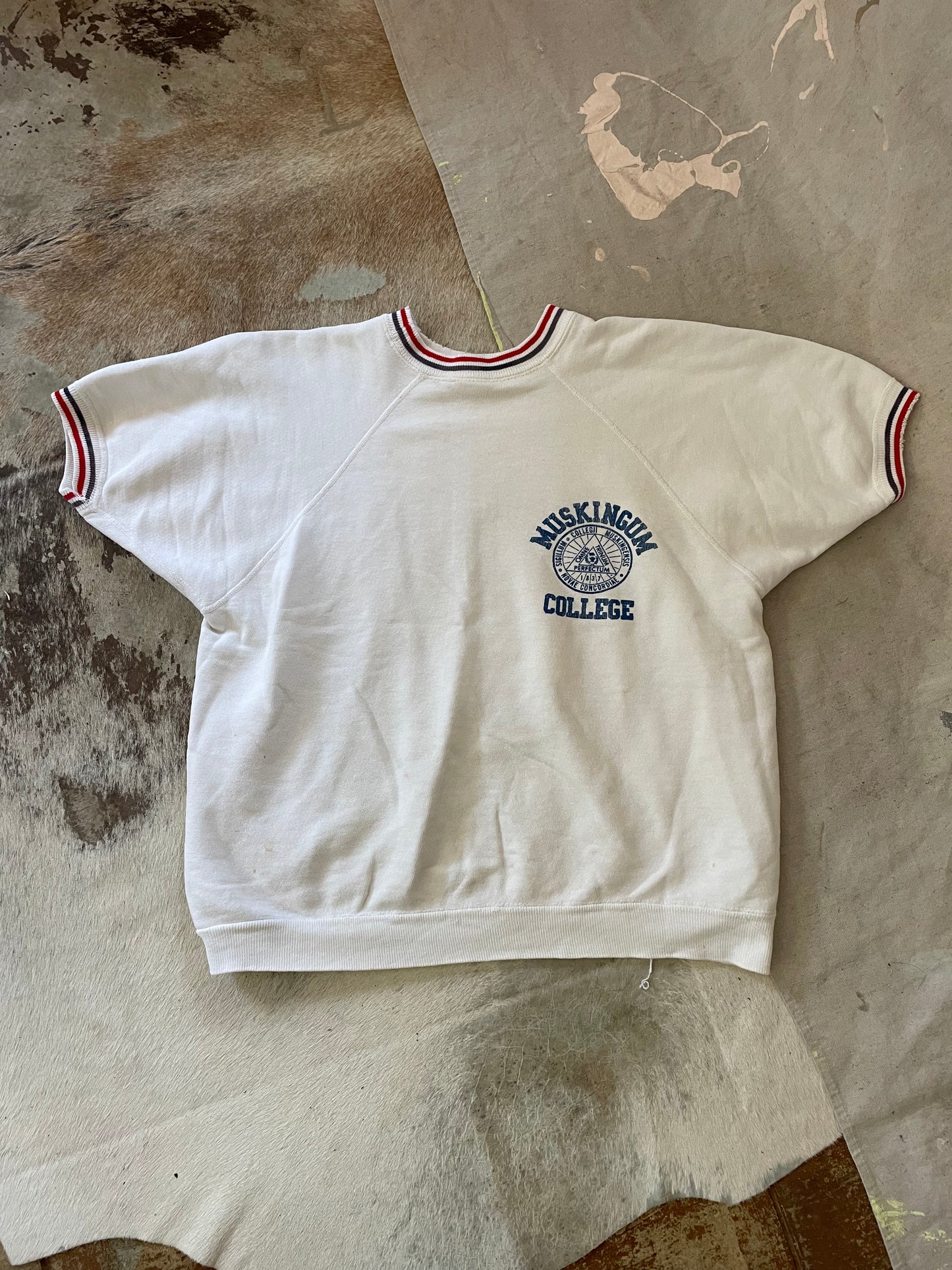 50s/60s Muskingum College Short Sleeve Sweatshirt